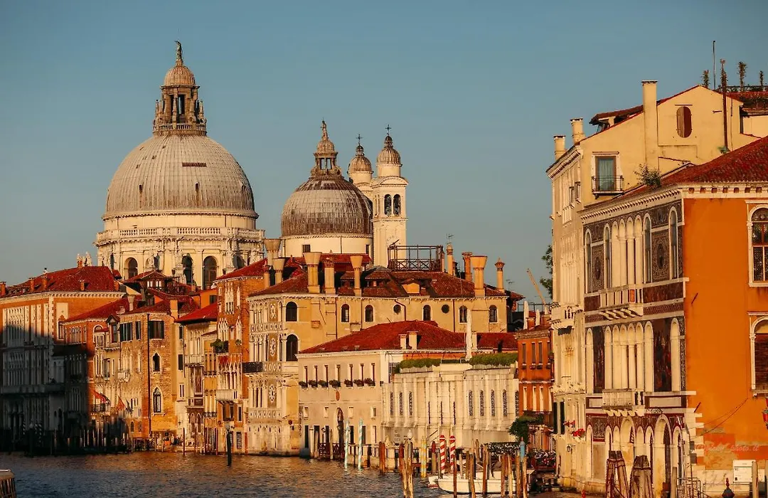 Wow Suite 5 Min From San Marco-1